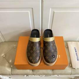 Picture of Louis Vuitton Shoes _SKULVsz35-40Y010712308